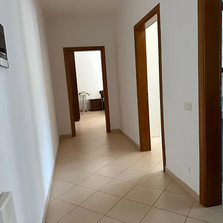 Lejlighed Renting House Vlorë